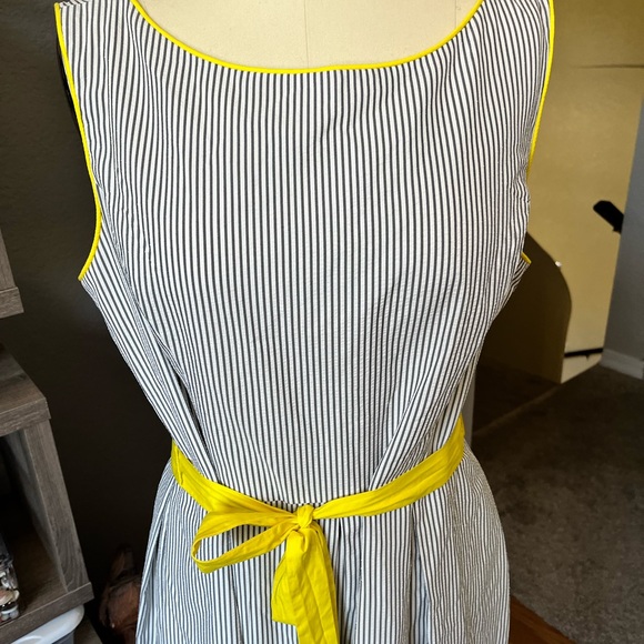 Siena Studio Fit & Flare Summer Dress - Picture 2 of 6